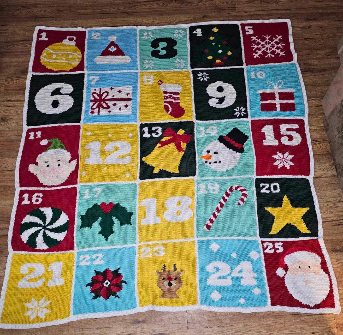 Advent Calender Crochet Graphghan Pattern 1-25 Squares