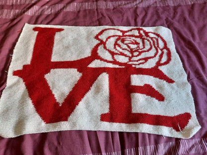 Love Rose Throw Graphghan Pattern-Valentines Day Pattern